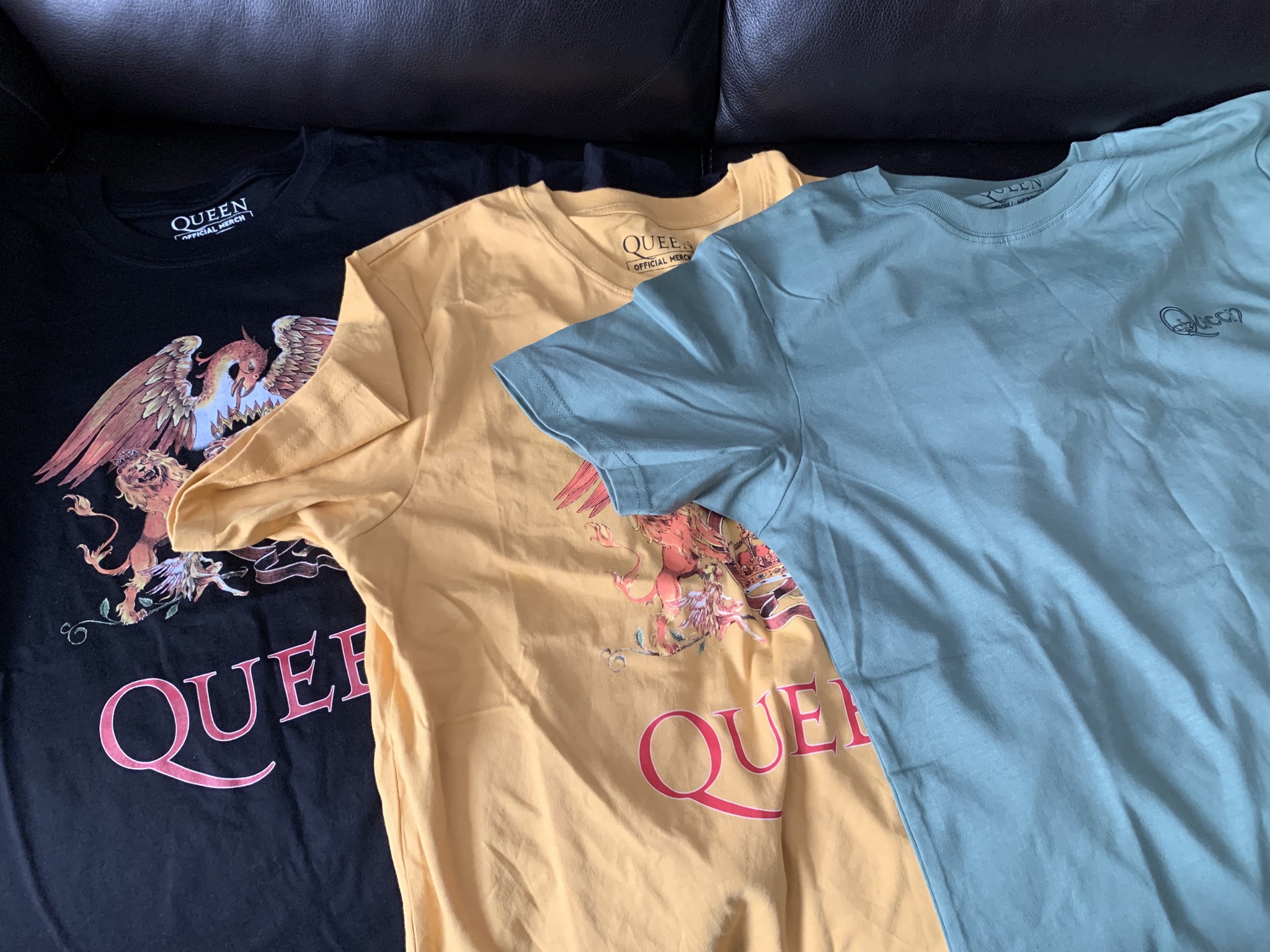 GUでQueenのTシャツを買ってきた